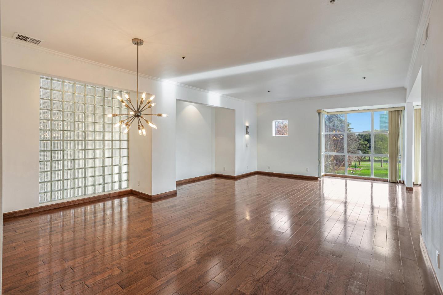 97 E Saint James Street # 41, San Jose, California 95112, 2 Bedrooms Bedrooms, ,2 BathroomsBathrooms,Residential,For Sale,97 E Saint James Street # 41,ML81974462