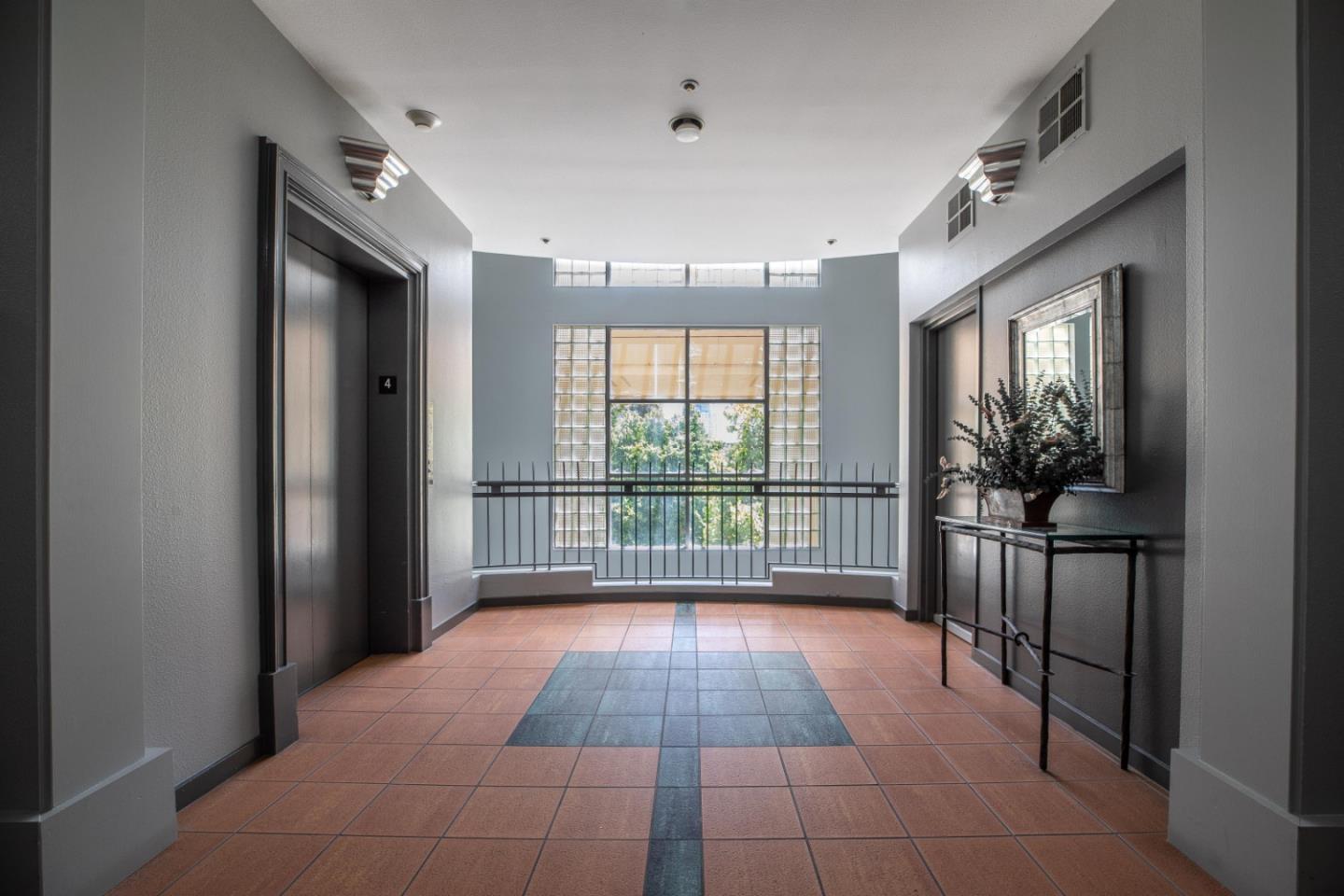 97 E Saint James Street # 41, San Jose, California 95112, 2 Bedrooms Bedrooms, ,2 BathroomsBathrooms,Residential,For Sale,97 E Saint James Street # 41,ML81974462