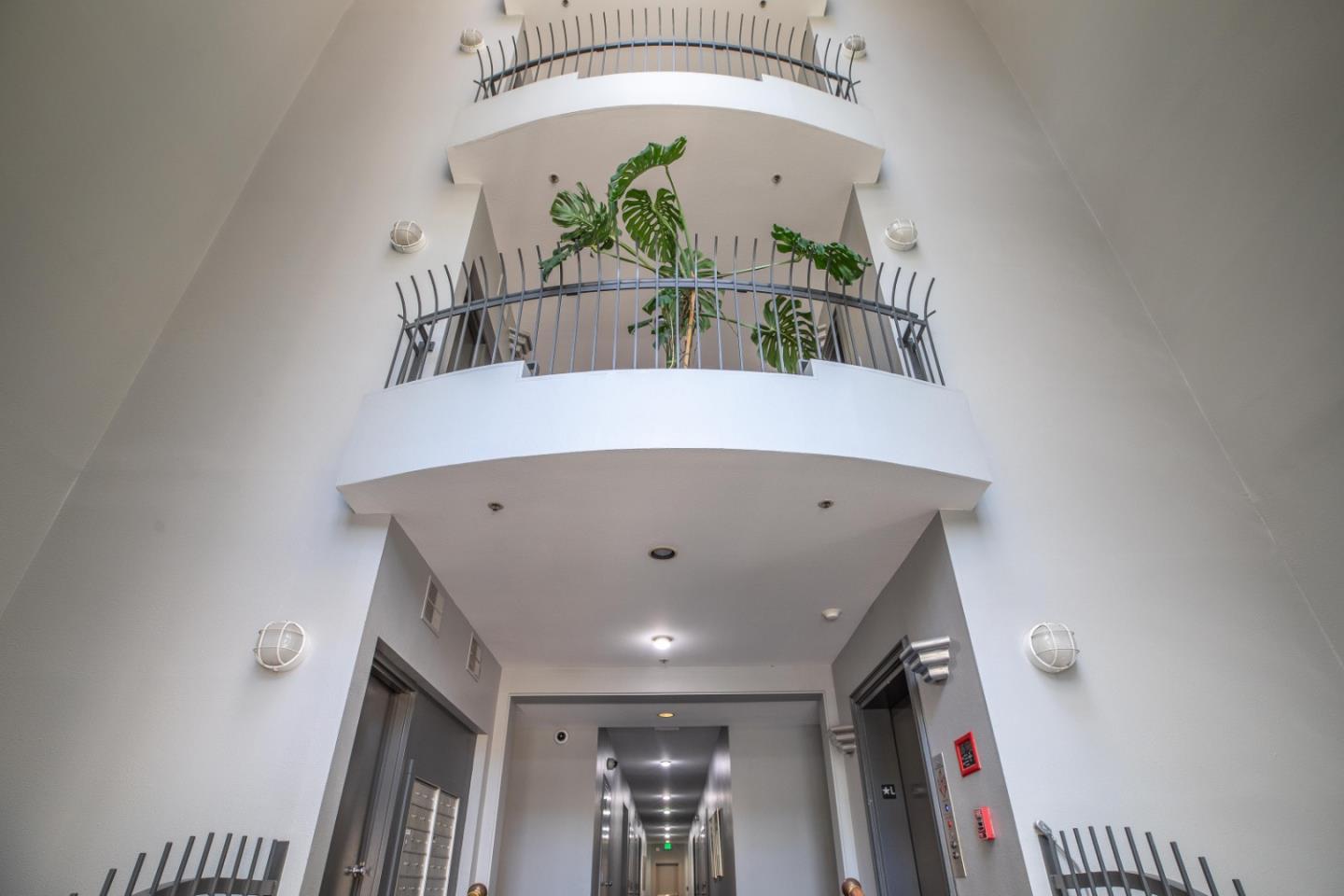 97 E Saint James Street # 41, San Jose, California 95112, 2 Bedrooms Bedrooms, ,2 BathroomsBathrooms,Residential,For Sale,97 E Saint James Street # 41,ML81974462