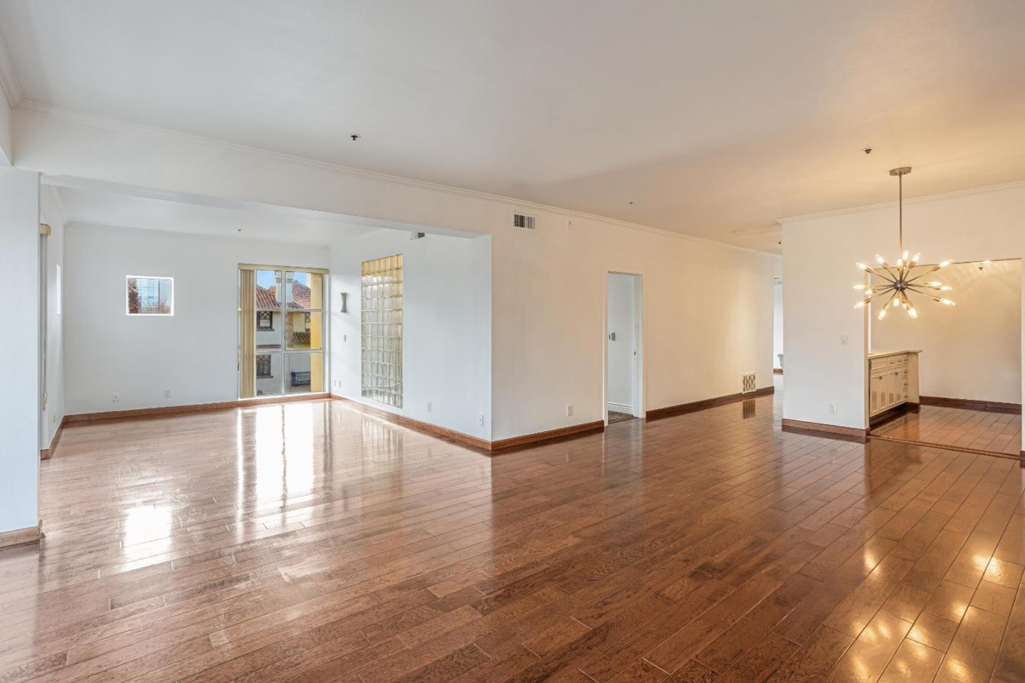 Detail Gallery Image 7 of 50 For 97 E Saint James St #41,  San Jose,  CA 95112 - 2 Beds | 2 Baths