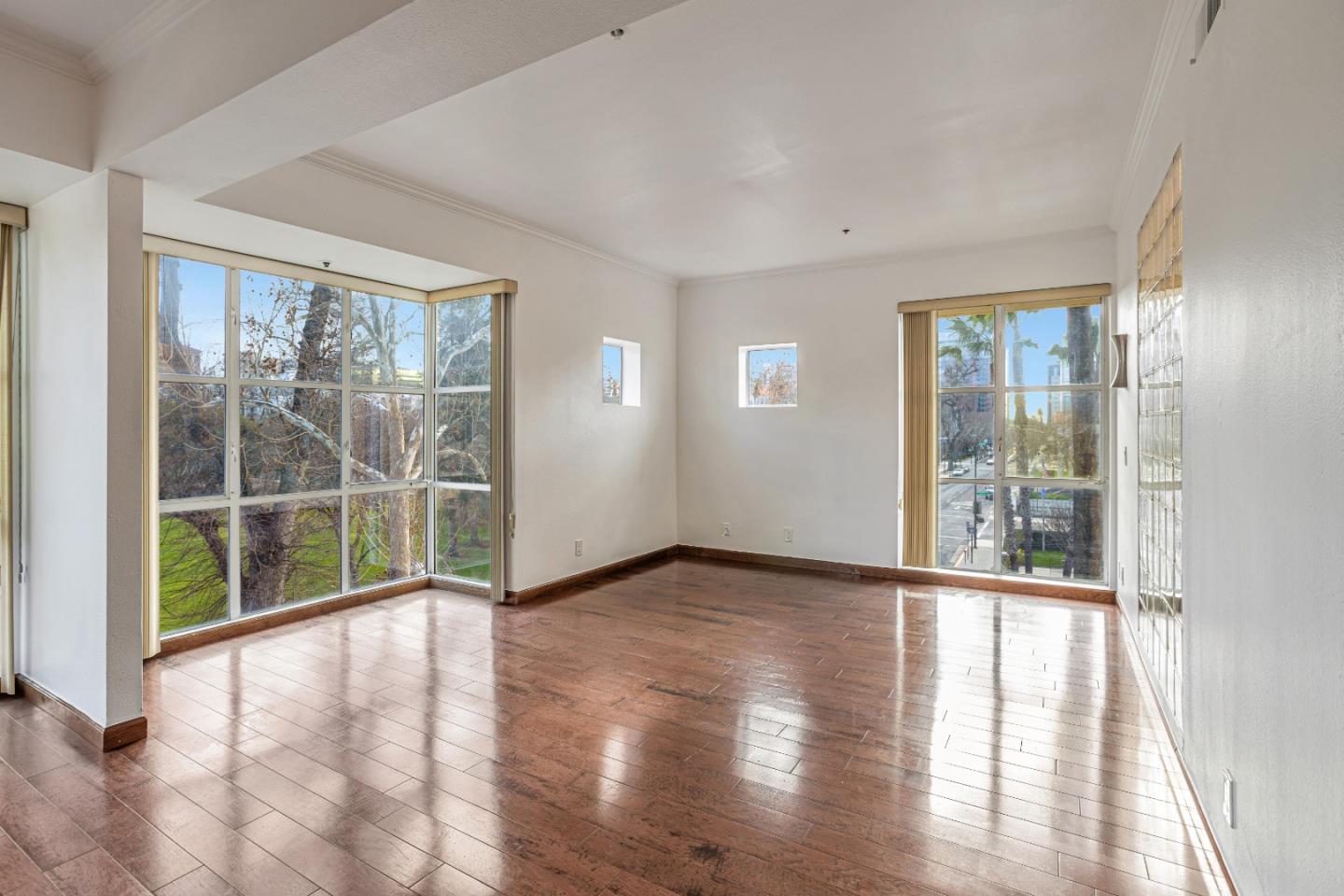 97 E Saint James Street # 41, San Jose, California 95112, 2 Bedrooms Bedrooms, ,2 BathroomsBathrooms,Residential,For Sale,97 E Saint James Street # 41,ML81974462