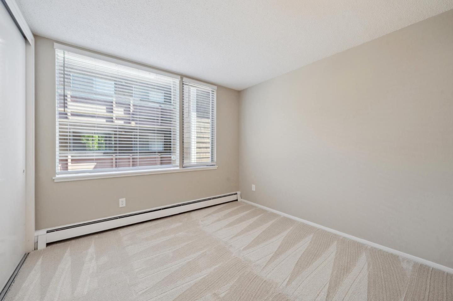 Detail Gallery Image 20 of 29 For 2601 College Ave #212,  Berkeley,  CA 94704 - 2 Beds | 2 Baths