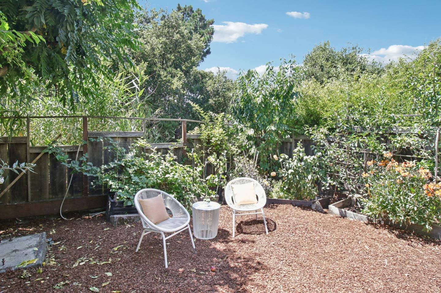 Detail Gallery Image 37 of 58 For 156 Santa Clara St, Brisbane,  CA 94005 - 3 Beds | 2 Baths