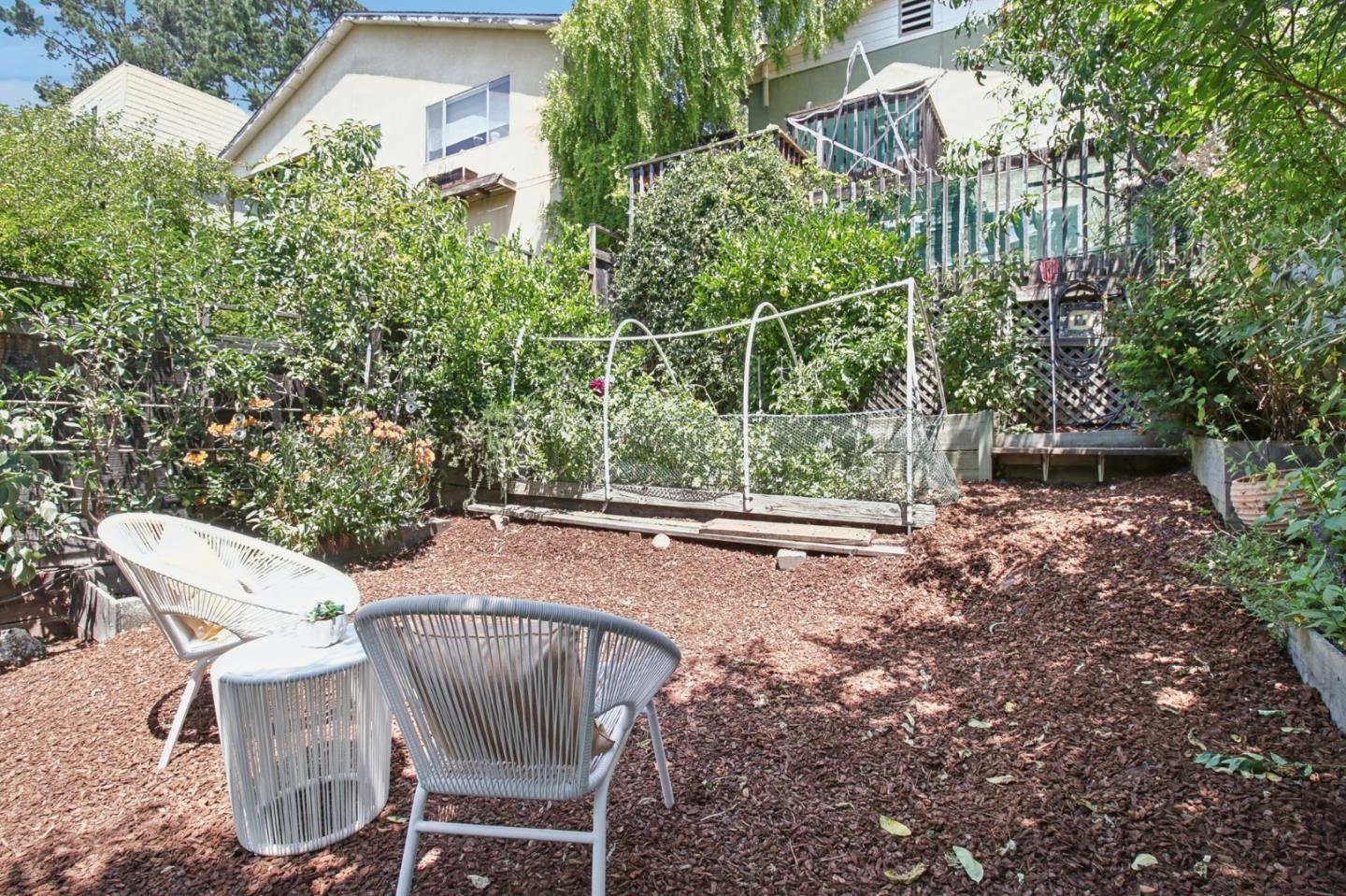 Detail Gallery Image 38 of 58 For 156 Santa Clara St, Brisbane,  CA 94005 - 3 Beds | 2 Baths