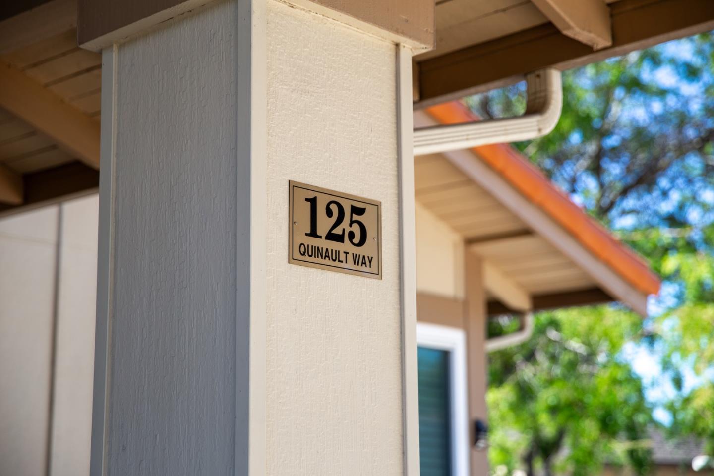 Detail Gallery Image 3 of 52 For 125 Quinault Way, Fremont,  CA 94539 - 3 Beds | 2 Baths