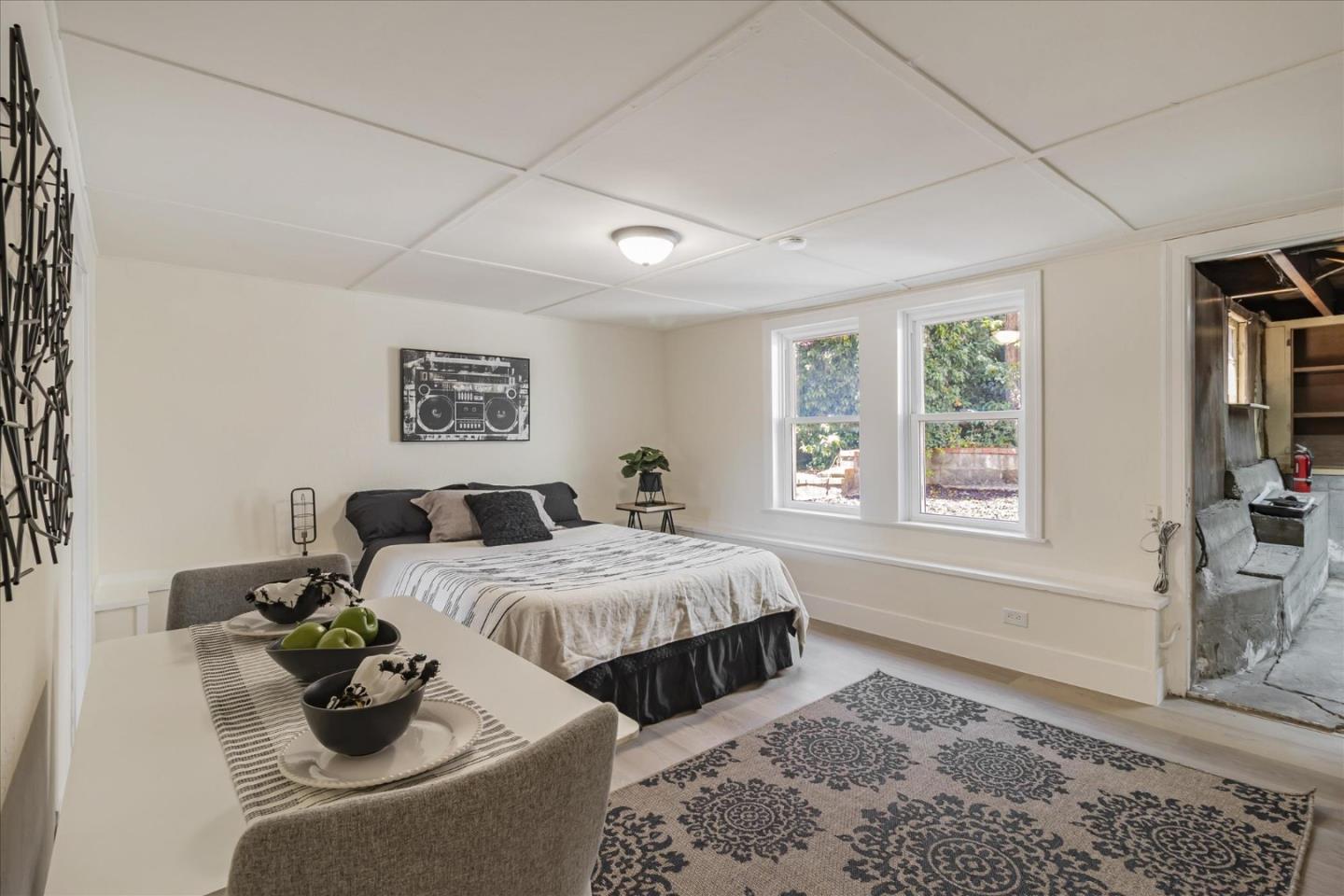 Detail Gallery Image 25 of 37 For 1345 Jenevein Ave, San Bruno,  CA 94066 - 3 Beds | 2 Baths