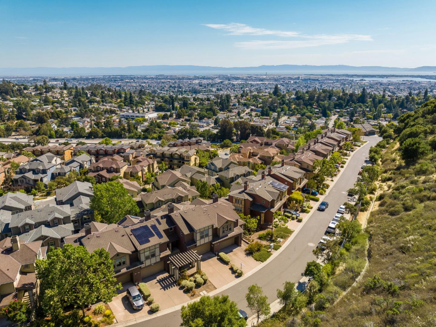 Detail Gallery Image 55 of 66 For 6437 Blue Rock Ct, Oakland,  CA 94605 - 3 Beds | 2/1 Baths