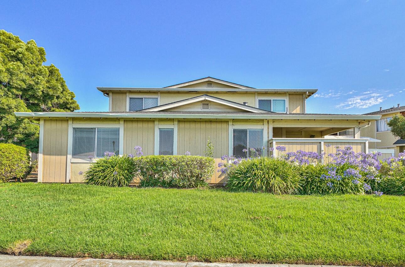 Detail Gallery Image 1 of 1 For 1873 Cherokee Dr #1,  Salinas,  CA 93906 - 1 Beds | 1 Baths