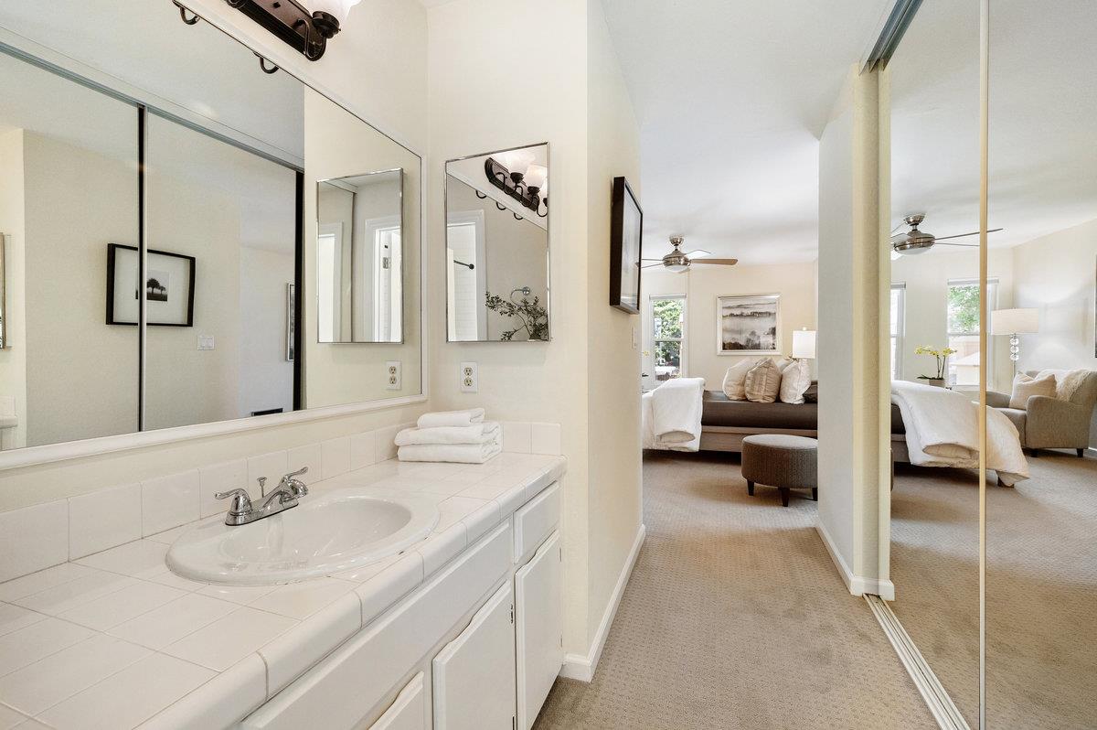 Detail Gallery Image 23 of 60 For 239 Elm St #6,  San Mateo,  CA 94401 - 2 Beds | 2 Baths