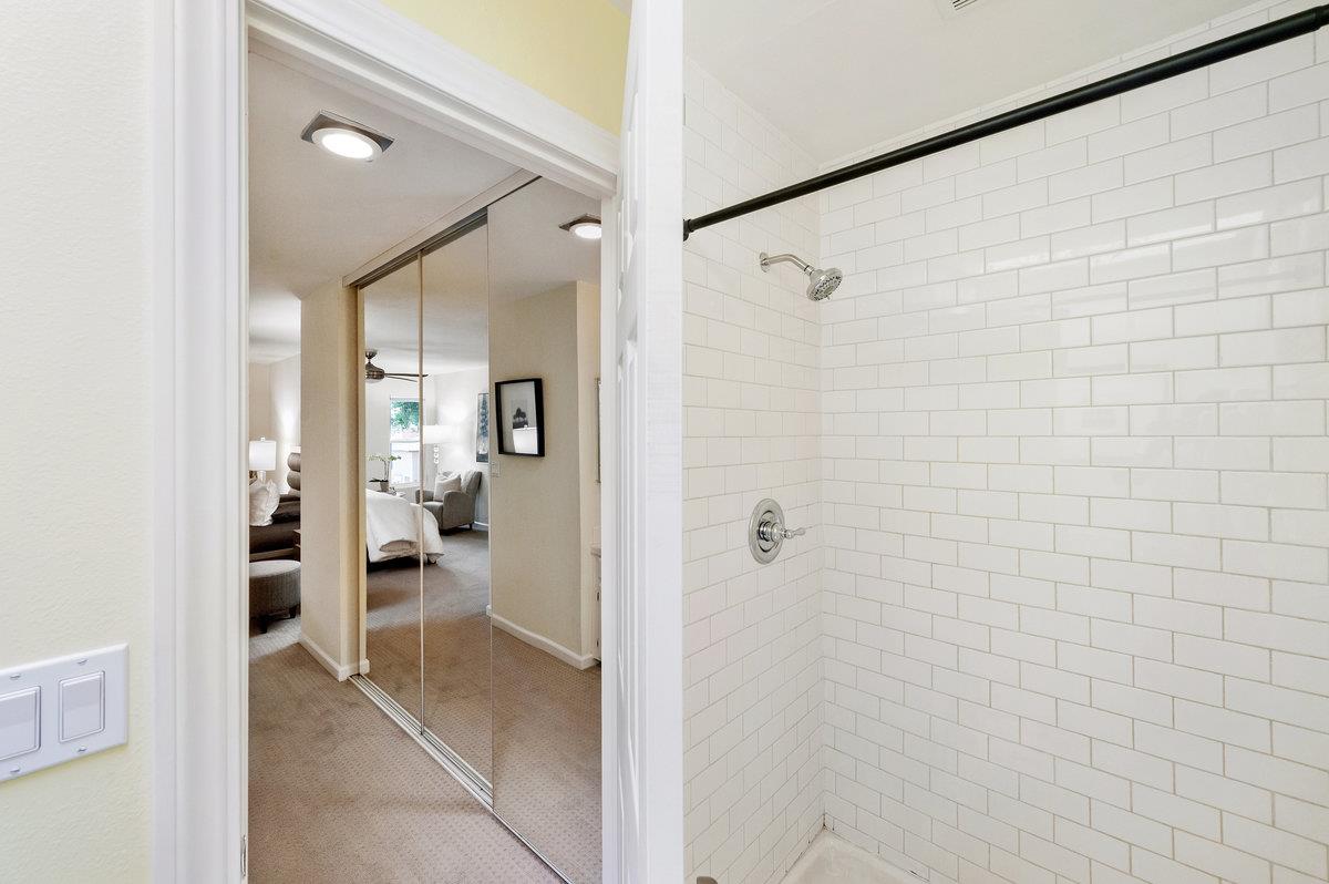 Detail Gallery Image 24 of 60 For 239 Elm St #6,  San Mateo,  CA 94401 - 2 Beds | 2 Baths