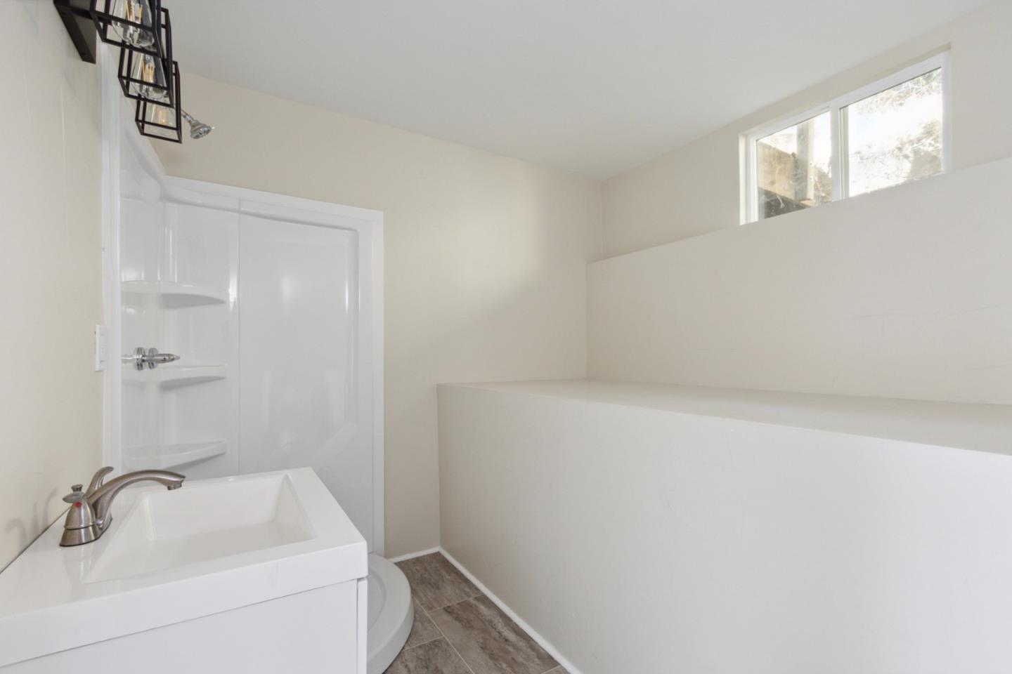 Detail Gallery Image 13 of 75 For 520 Laguna Crk, Los Gatos,  CA 95033 - 2 Beds | 2 Baths