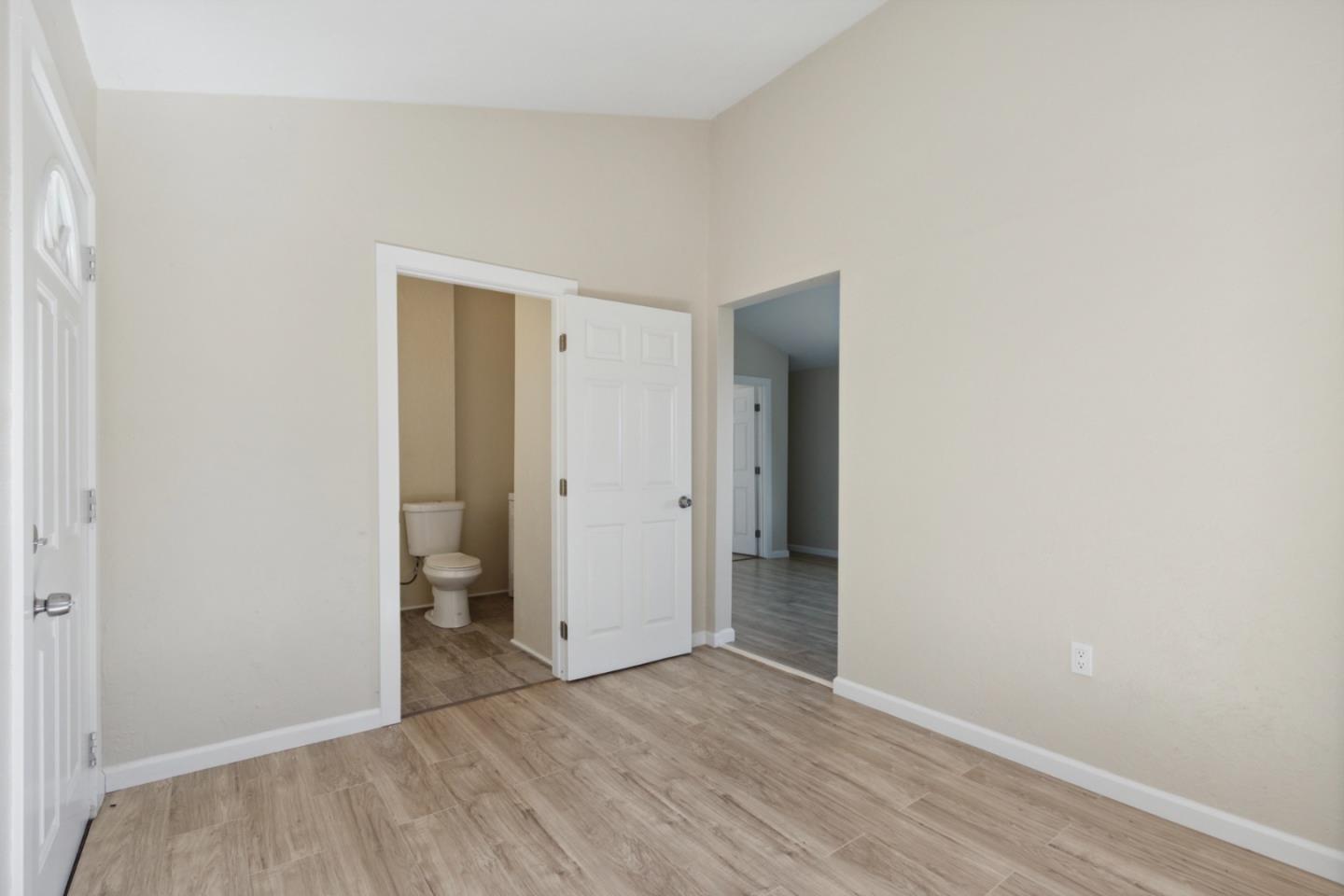 Detail Gallery Image 24 of 75 For 520 Laguna Crk, Los Gatos,  CA 95033 - 2 Beds | 2 Baths