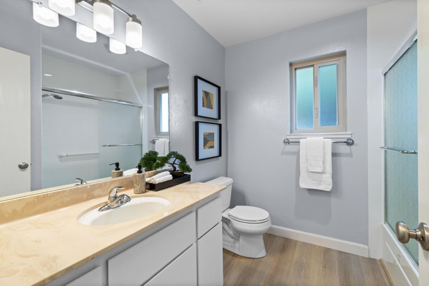 Detail Gallery Image 8 of 25 For 264 N Whisman Rd #26,  Mountain View,  CA 94043 - 2 Beds | 1 Baths