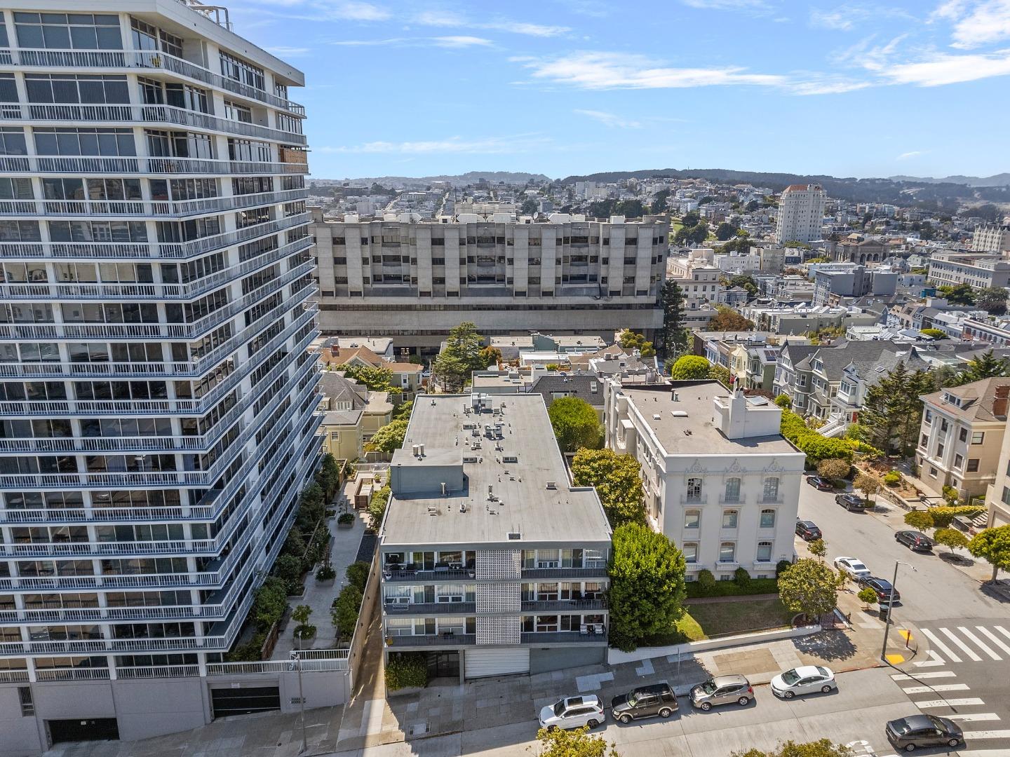 Detail Gallery Image 35 of 35 For 2121 Laguna St #100,  San Francisco,  CA 94115 - 2 Beds | 2 Baths