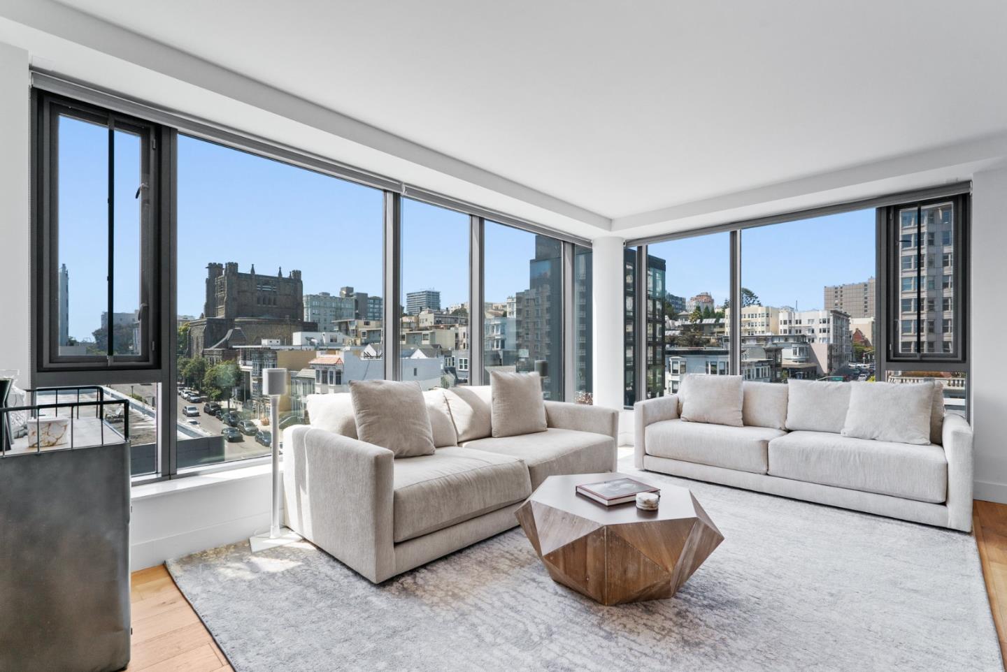 Detail Gallery Image 1 of 49 For 1450 Franklin St #602,  San Francisco,  CA 94109 - 2 Beds | 2 Baths