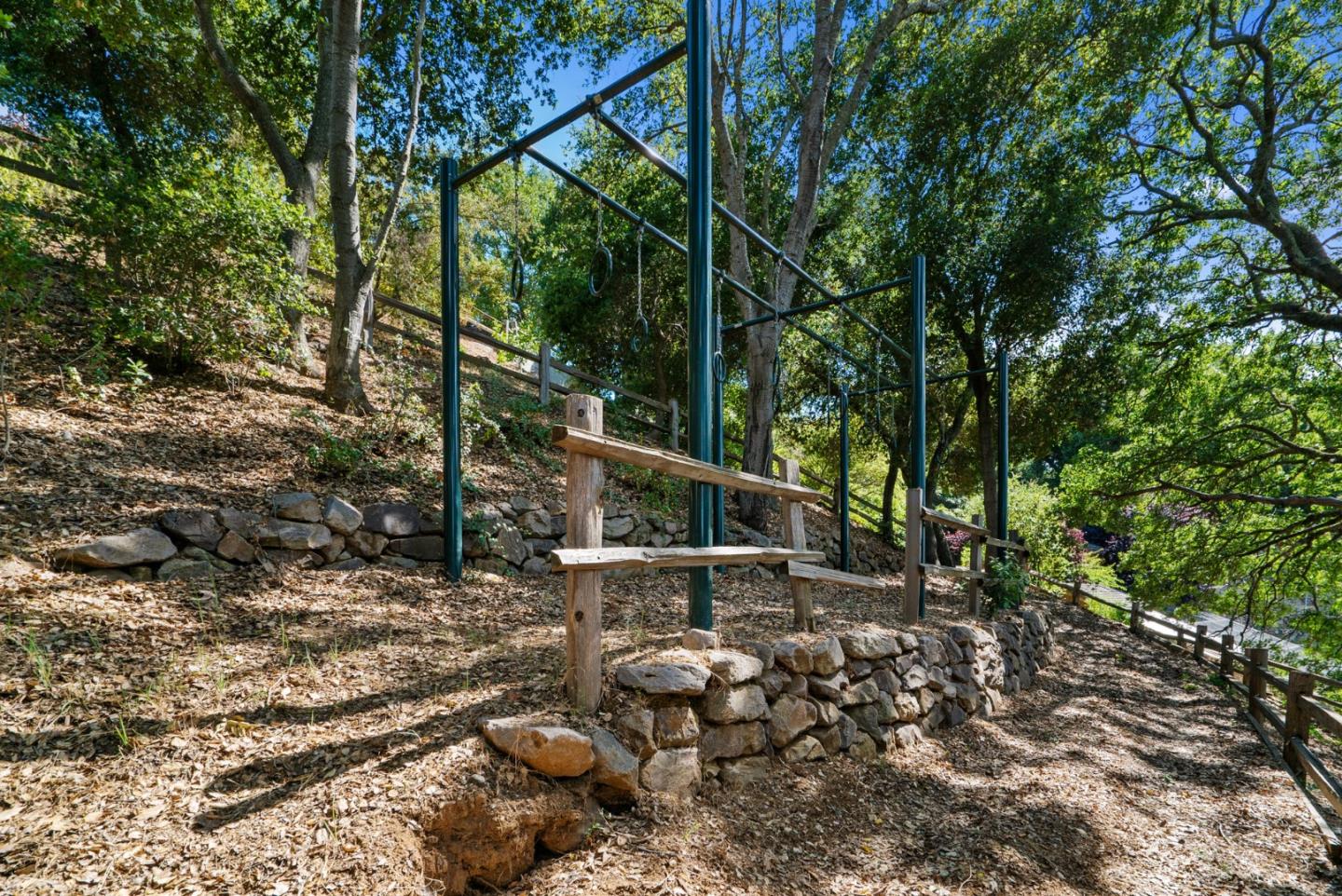 Detail Gallery Image 61 of 105 For 15651 Kennedy Rd, Los Gatos,  CA 95032 - 4 Beds | 3/1 Baths