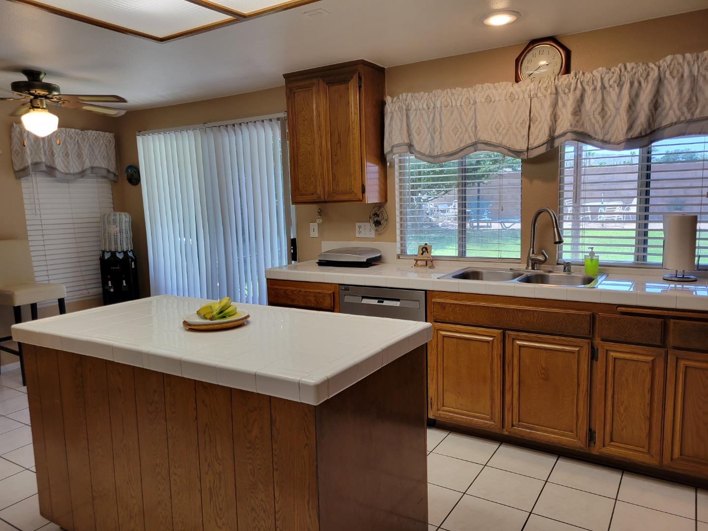 42525 62nd St W, Lancaster, CA 93536 photo 8