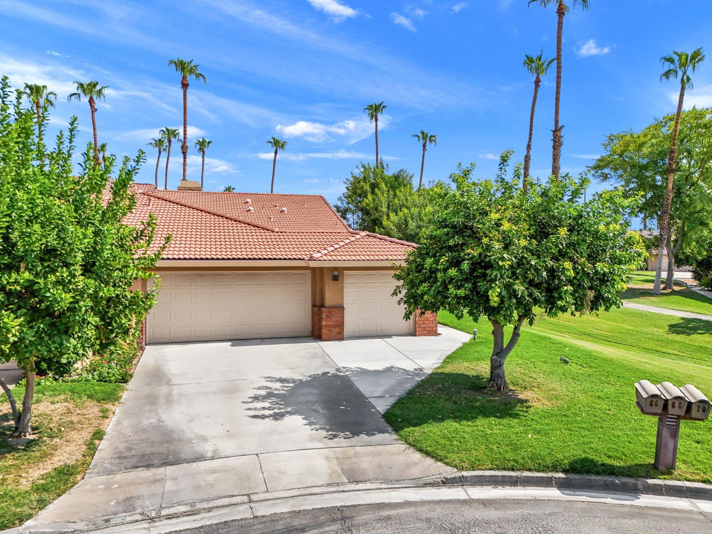 Detail Gallery Image 1 of 1 For 70 Maximo Way, Palm Desert,  CA 92260 - 3 Beds | 3 Baths