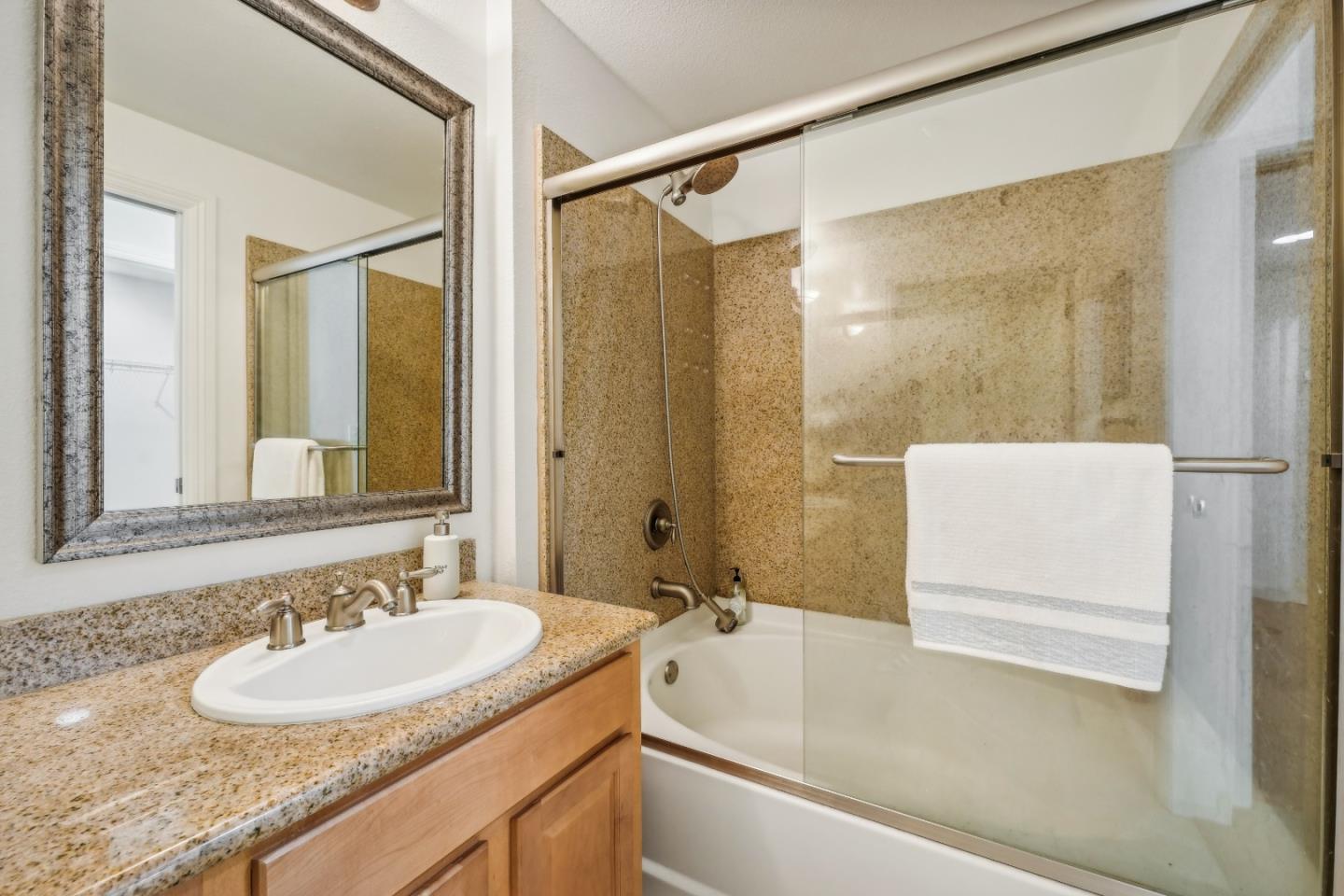 Detail Gallery Image 23 of 70 For 2220 Gellert Blvd #4105,  South San Francisco,  CA 94080 - 3 Beds | 2 Baths