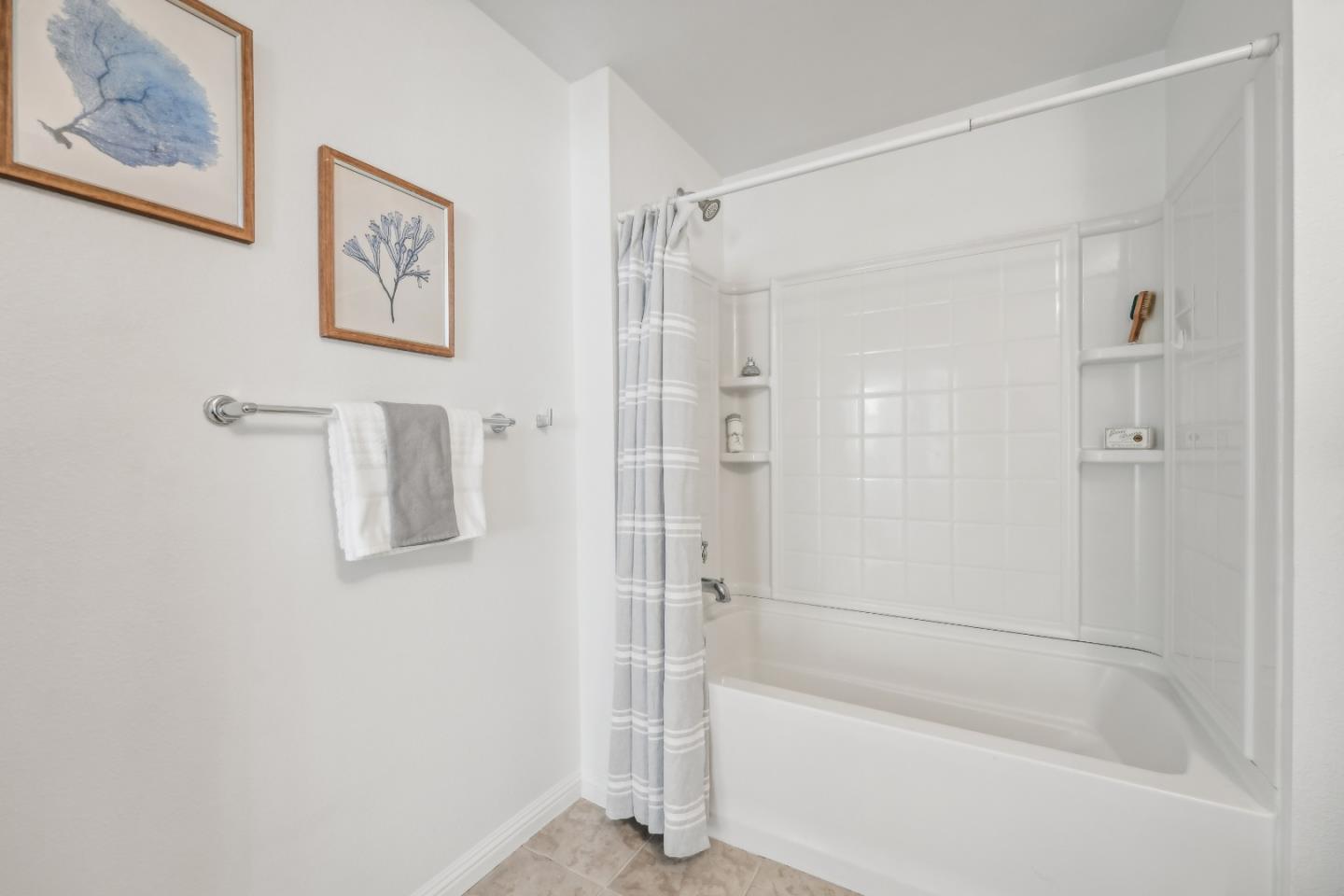 Detail Gallery Image 25 of 70 For 2220 Gellert Blvd #4105,  South San Francisco,  CA 94080 - 3 Beds | 2 Baths