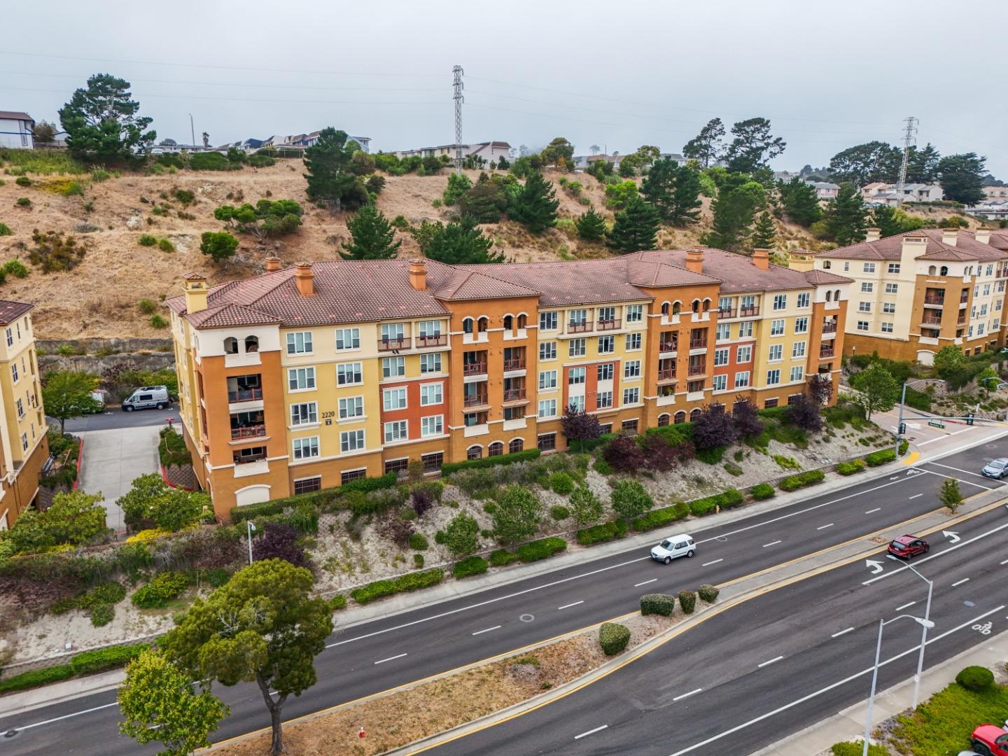 Detail Gallery Image 50 of 70 For 2220 Gellert Blvd #4105,  South San Francisco,  CA 94080 - 3 Beds | 2 Baths