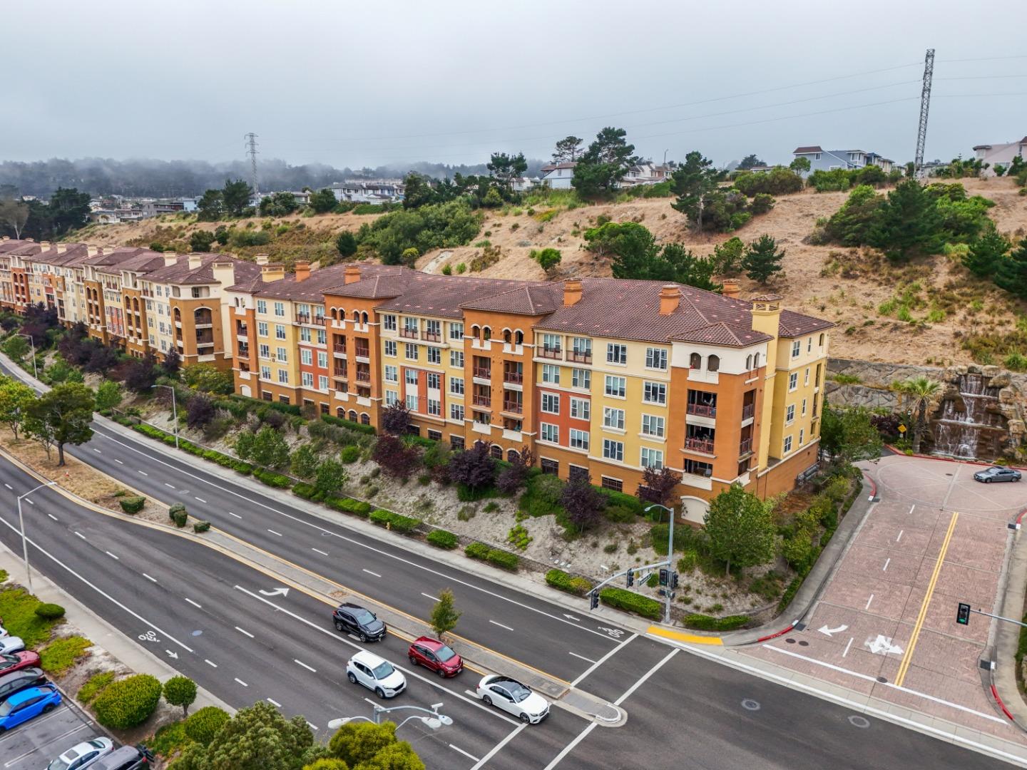 Detail Gallery Image 52 of 70 For 2220 Gellert Blvd #4105,  South San Francisco,  CA 94080 - 3 Beds | 2 Baths