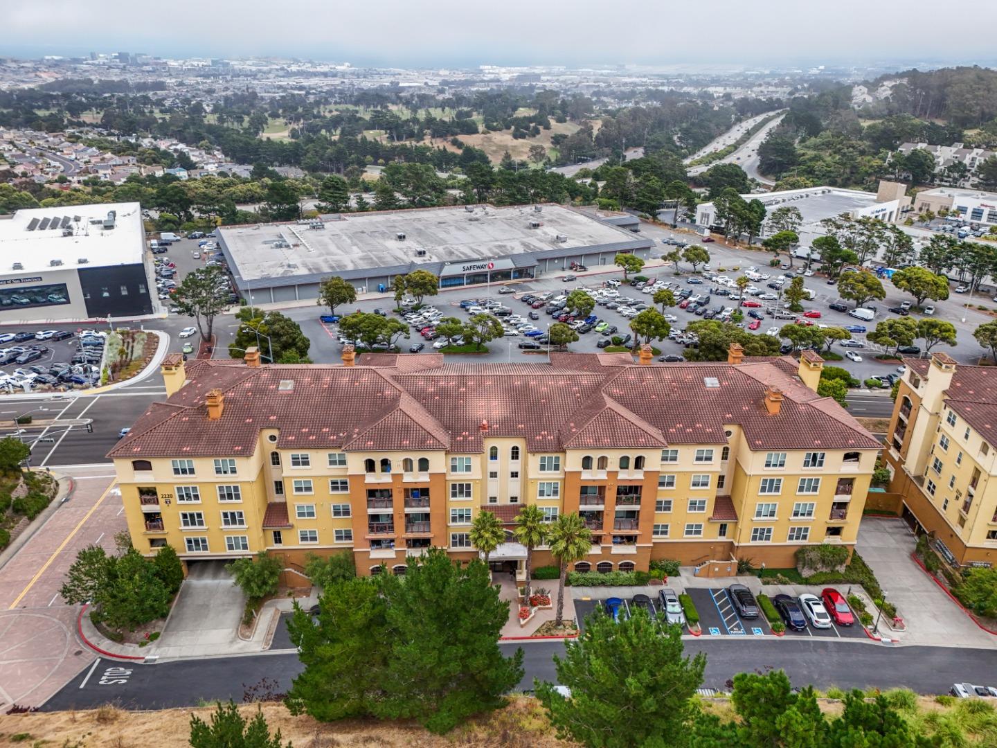 Detail Gallery Image 54 of 70 For 2220 Gellert Blvd #4105,  South San Francisco,  CA 94080 - 3 Beds | 2 Baths