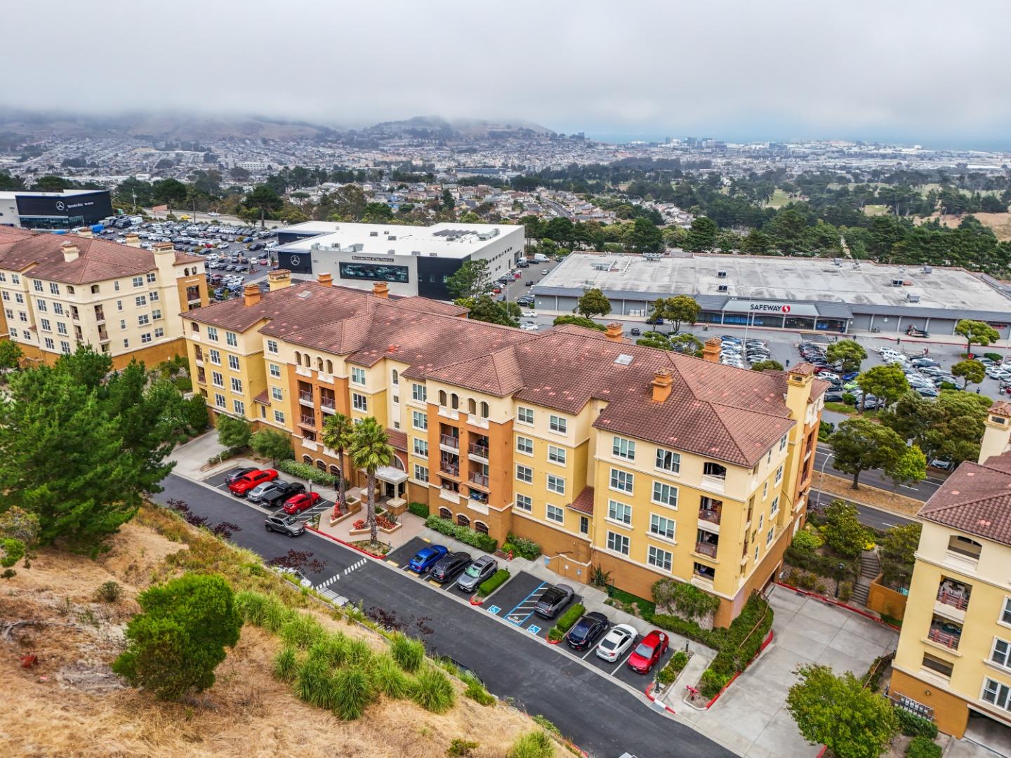 Detail Gallery Image 55 of 70 For 2220 Gellert Blvd #4105,  South San Francisco,  CA 94080 - 3 Beds | 2 Baths