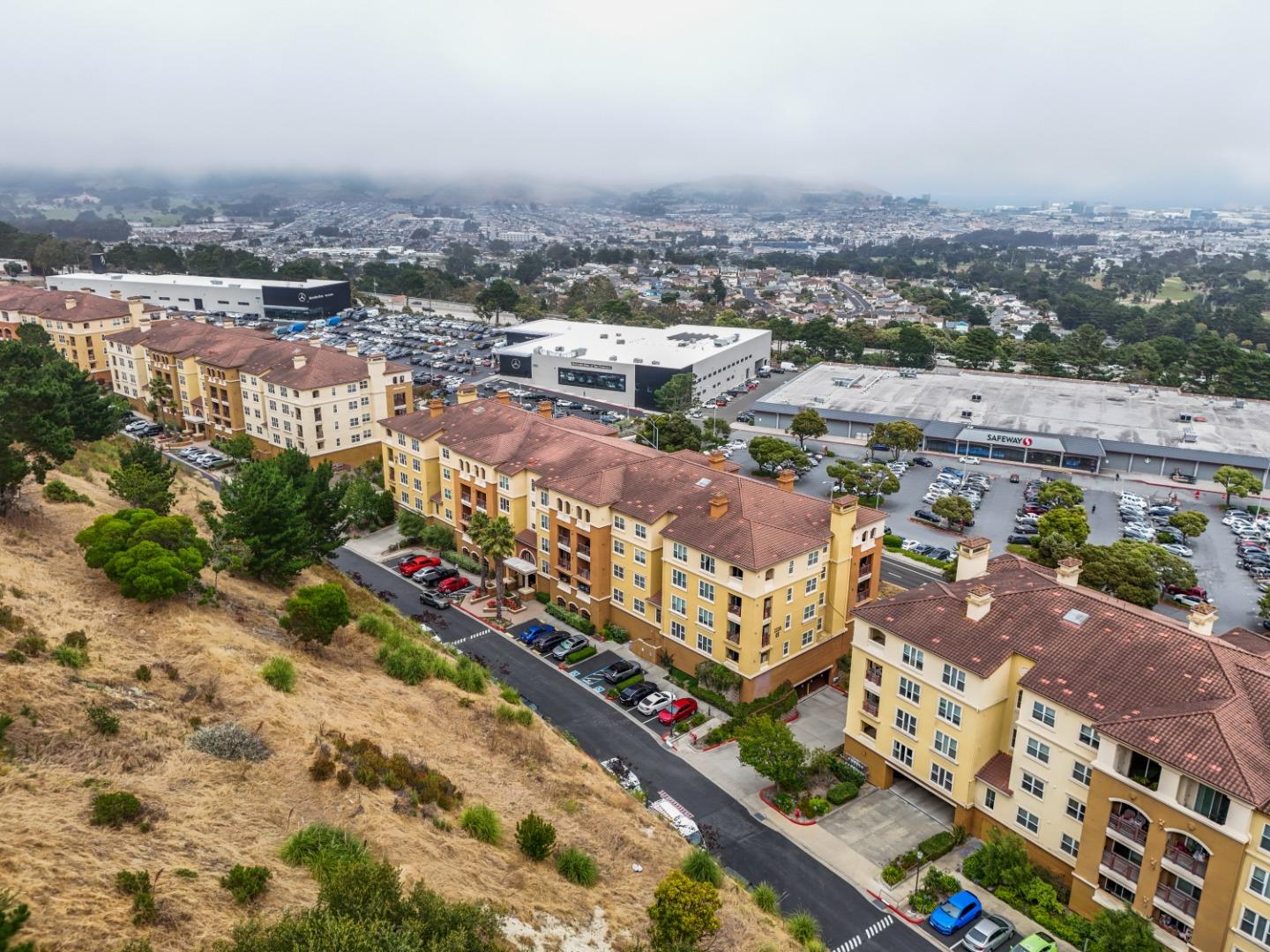 Detail Gallery Image 56 of 70 For 2220 Gellert Blvd #4105,  South San Francisco,  CA 94080 - 3 Beds | 2 Baths