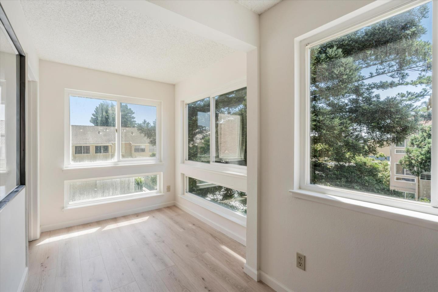 Detail Gallery Image 13 of 30 For 1000 Evergreen Ter #1315,  San Pablo,  CA 94806 - 2 Beds | 2 Baths