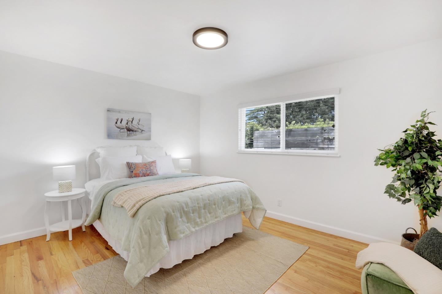 Detail Gallery Image 8 of 14 For 1077 Carson St, Seaside,  CA 93955 - 3 Beds | 1 Baths