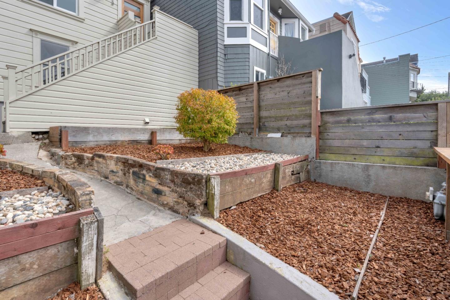 Detail Gallery Image 35 of 42 For 103 Edinburgh St, San Francisco,  CA 94112 - 3 Beds | 2 Baths