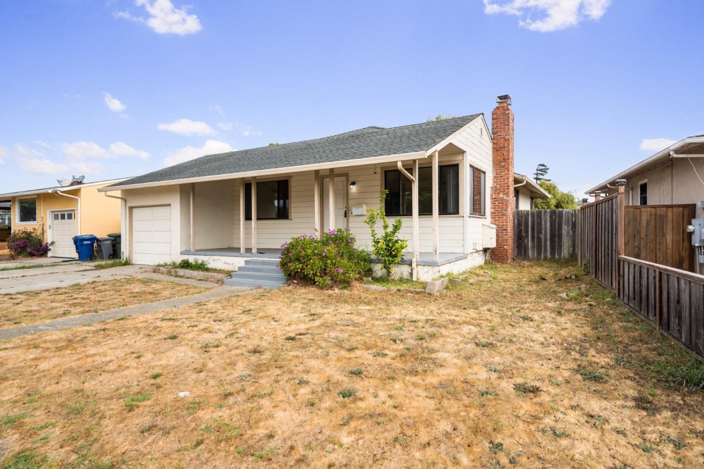 Detail Gallery Image 1 of 29 For 110 Arroyo Dr, South San Francisco,  CA 94080 - 3 Beds | 1/1 Baths