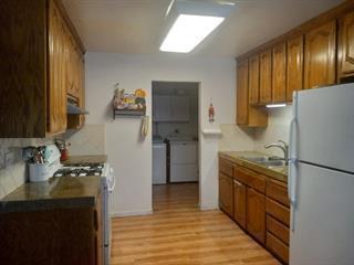 Detail Gallery Image 4 of 8 For 493 E 6th St, Gilroy,  CA 95020 - 3 Beds | 1 Baths