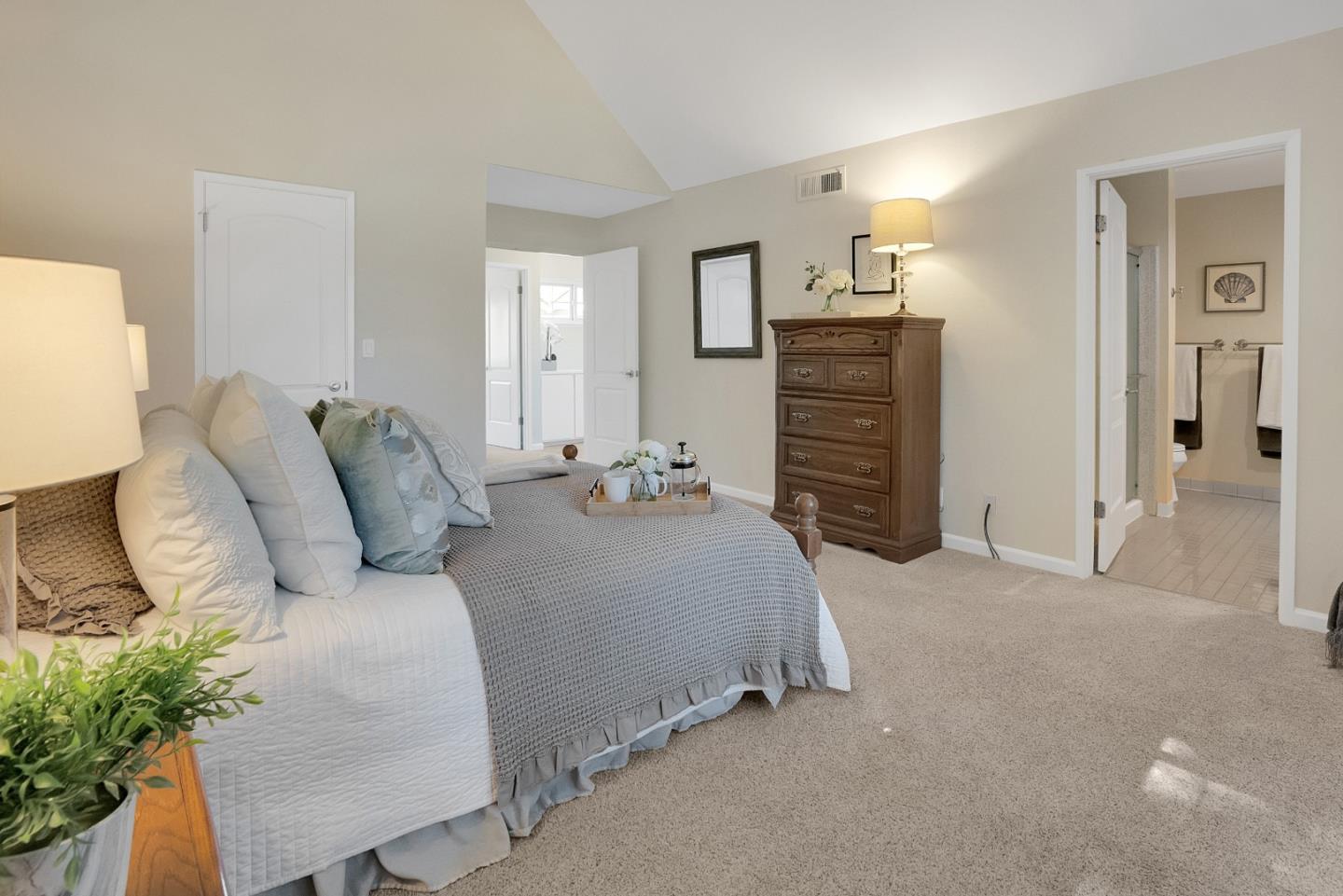 Detail Gallery Image 19 of 27 For 726 Duncanville Ct, Campbell,  CA 95008 - 2 Beds | 2/1 Baths