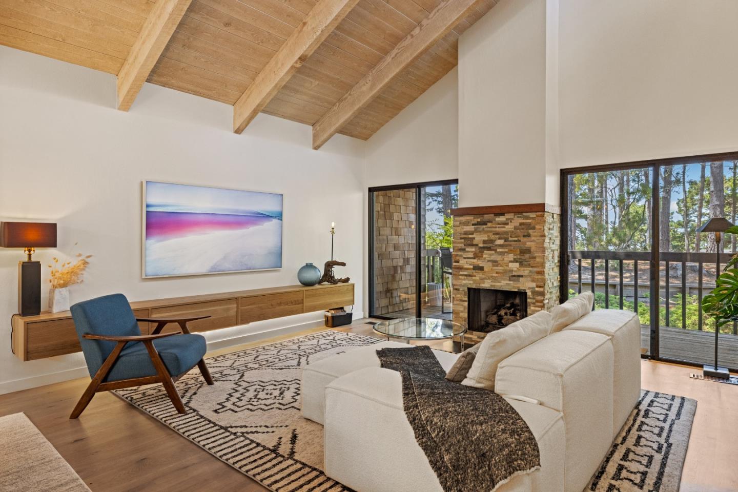 Detail Gallery Image 1 of 35 For 18 Mountain Shadows Ln, Monterey,  CA 93940 - 3 Beds | 2 Baths