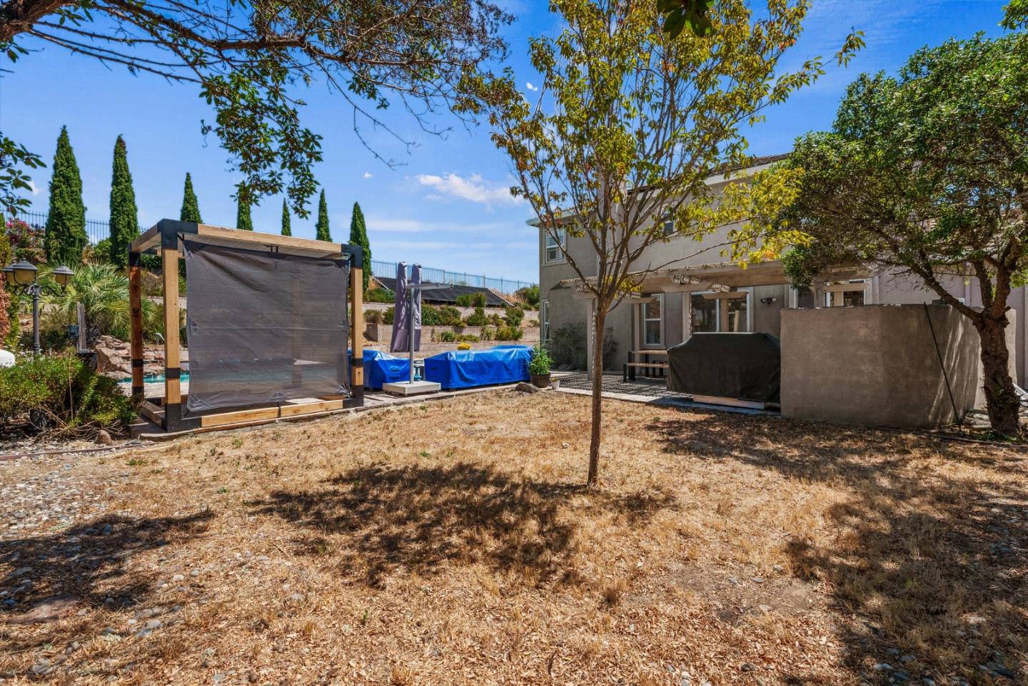 Detail Gallery Image 78 of 89 For 420 via Vaquero Norte, San Juan Bautista,  CA 95045 - 5 Beds | 4/1 Baths