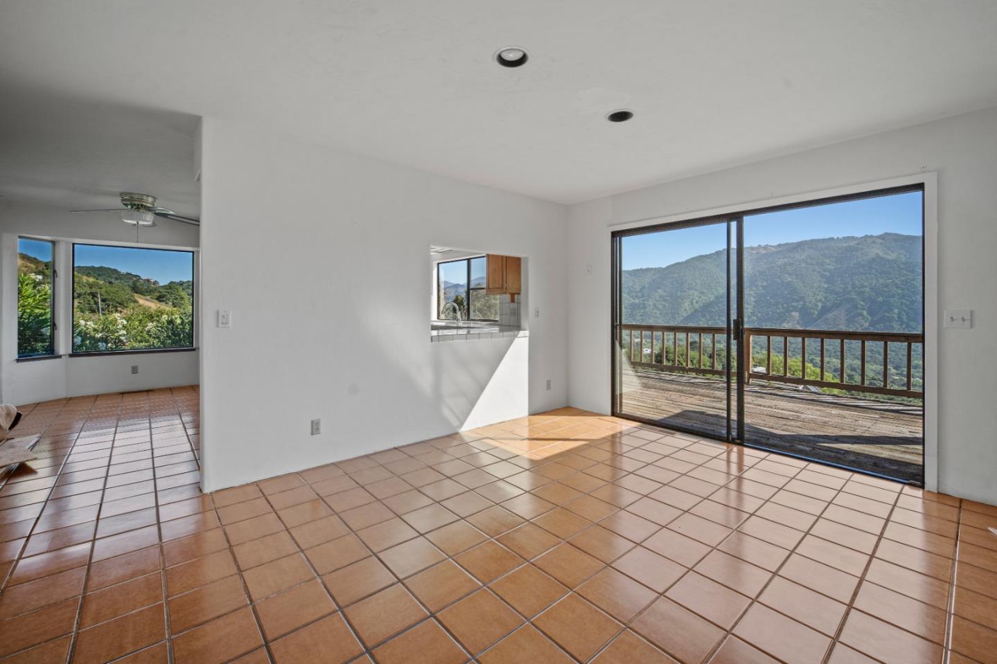 Detail Gallery Image 7 of 18 For 13249 Middle Canyon Rd, Carmel Valley,  CA 93924 - 3 Beds | 2/1 Baths