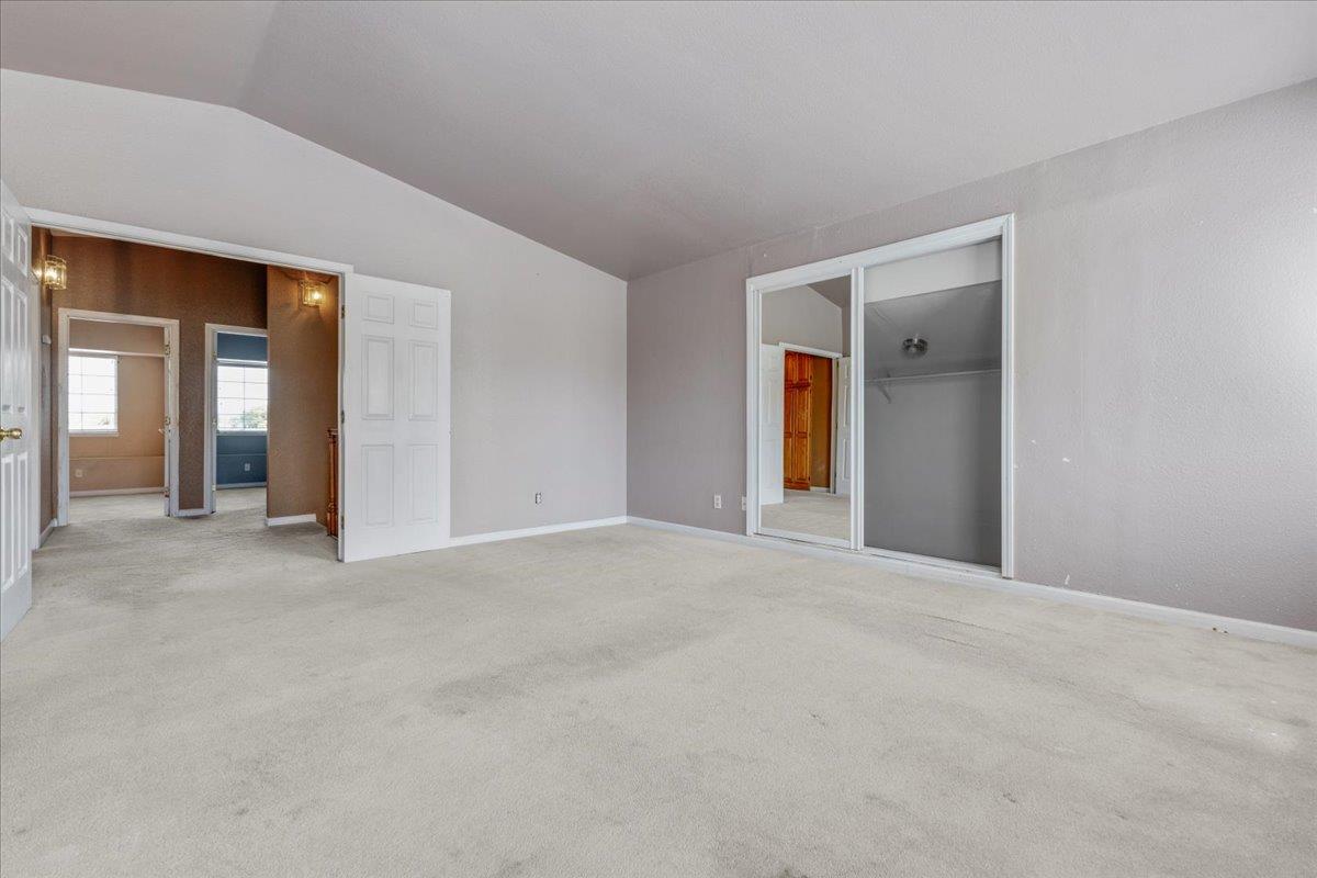 Detail Gallery Image 13 of 26 For 928 Sloat Dr, Salinas,  CA 93907 - 3 Beds | 2/1 Baths