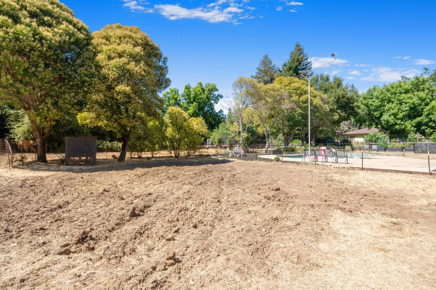 Detail Gallery Image 37 of 50 For 3315 Old Creek Rd, Gilroy,  CA 95020 - 4 Beds | 2/1 Baths