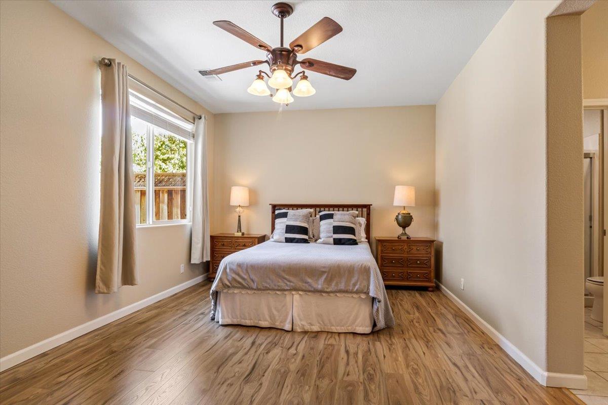 Detail Gallery Image 24 of 53 For 340 Promise Way, Hollister,  CA 95023 - 4 Beds | 3/1 Baths