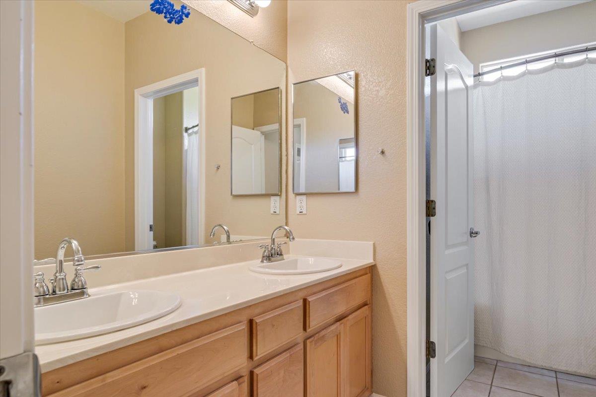 Detail Gallery Image 31 of 53 For 340 Promise Way, Hollister,  CA 95023 - 4 Beds | 3/1 Baths