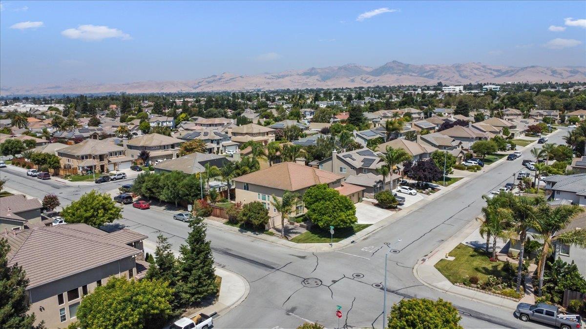 Detail Gallery Image 51 of 53 For 340 Promise Way, Hollister,  CA 95023 - 4 Beds | 3/1 Baths