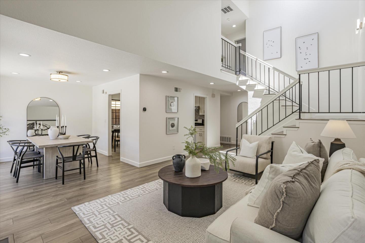 Detail Gallery Image 1 of 1 For 689 Erie Cir, Milpitas,  CA 95035 - 2 Beds | 2/1 Baths