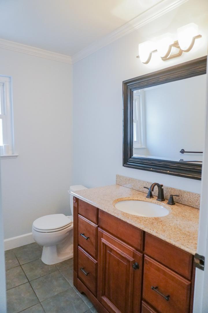 Detail Gallery Image 8 of 25 For 929 Reed Ave, Sunnyvale,  CA 94086 - 4 Beds | 2/1 Baths