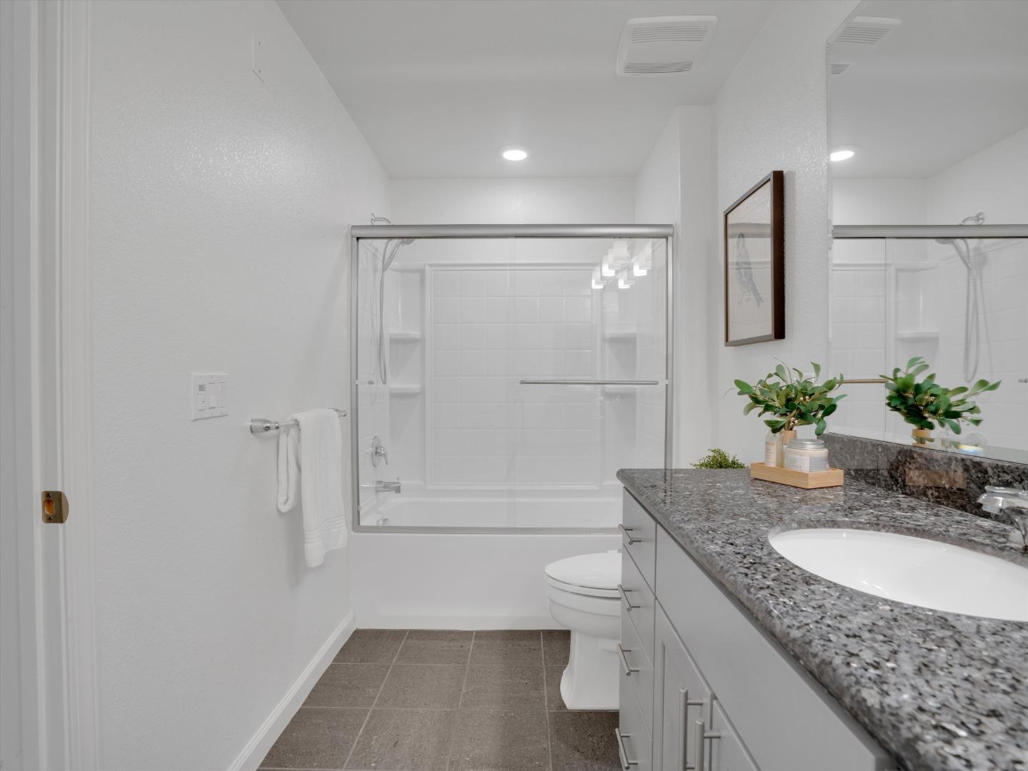 Detail Gallery Image 24 of 30 For 1110 Karby Terrace #202,  Sunnyvale,  CA 94089 - 2 Beds | 2 Baths