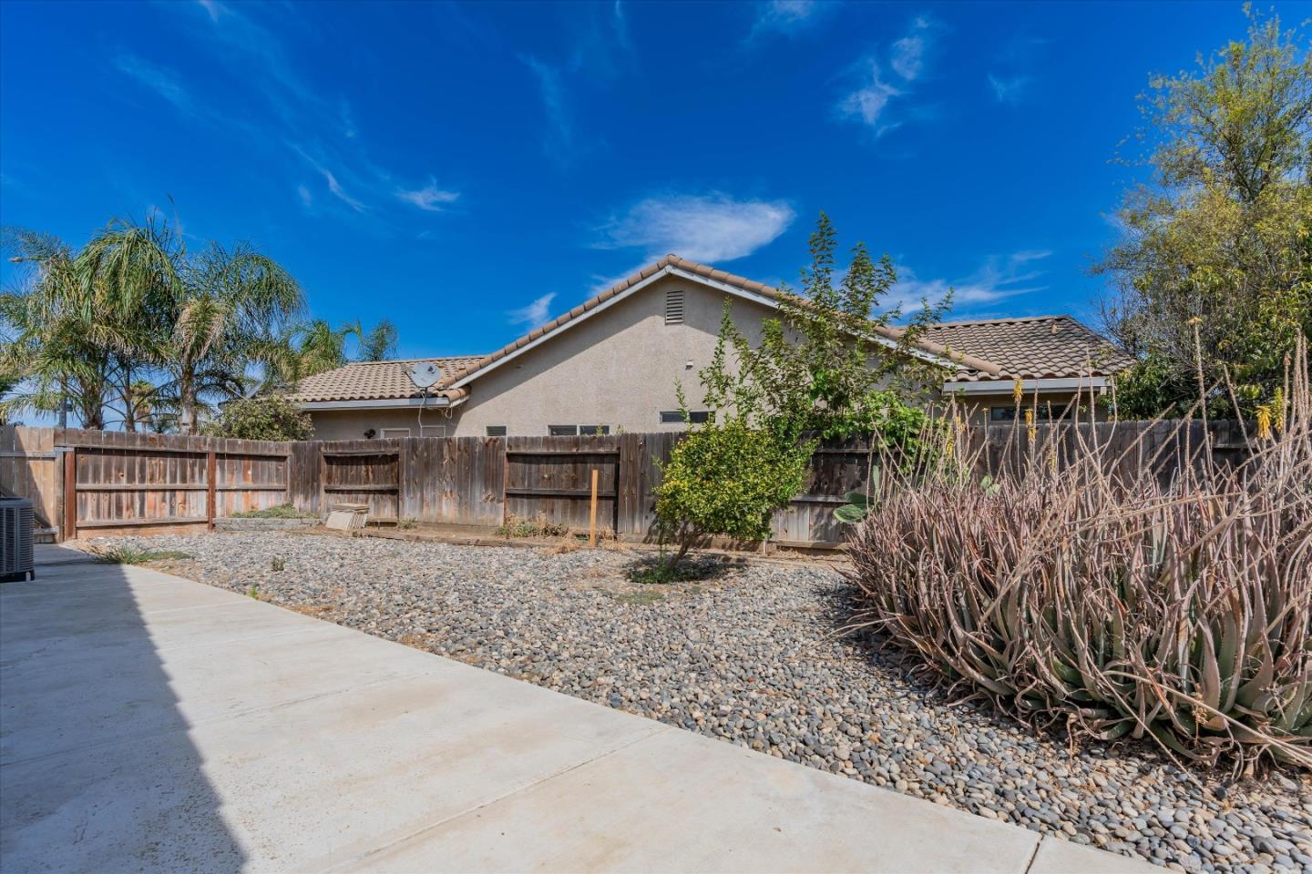 744 Elmwood Dr, Los Banos, CA 93635 photo 21