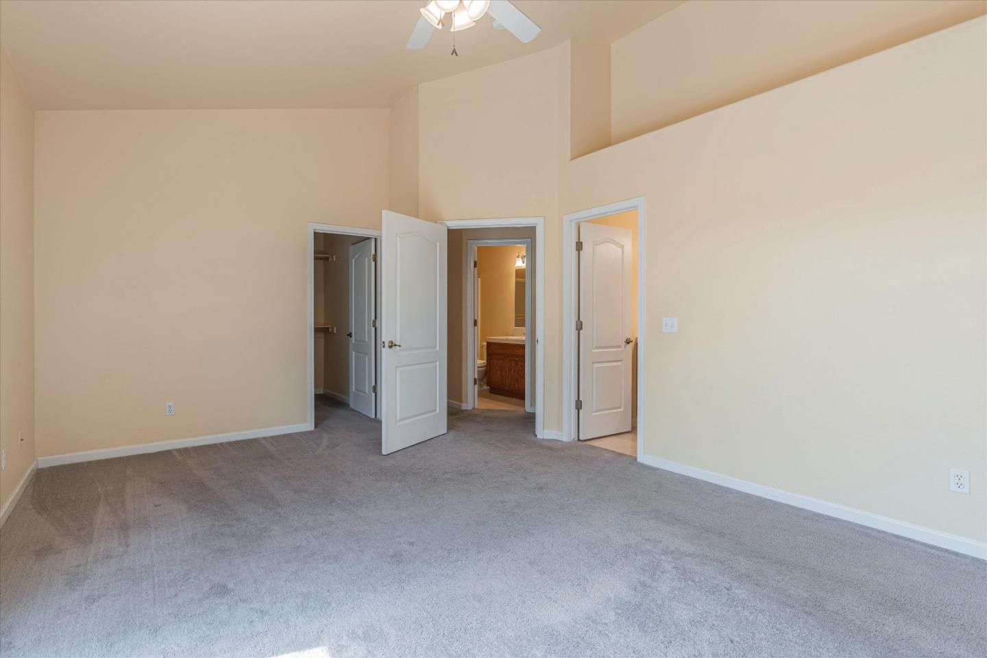 744 Elmwood Dr, Los Banos, CA 93635 photo 9