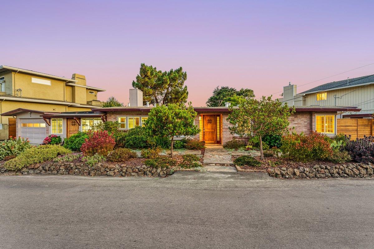 Detail Gallery Image 1 of 1 For 541 Seacliff Dr, Aptos,  CA 95003 - 2 Beds | 2 Baths