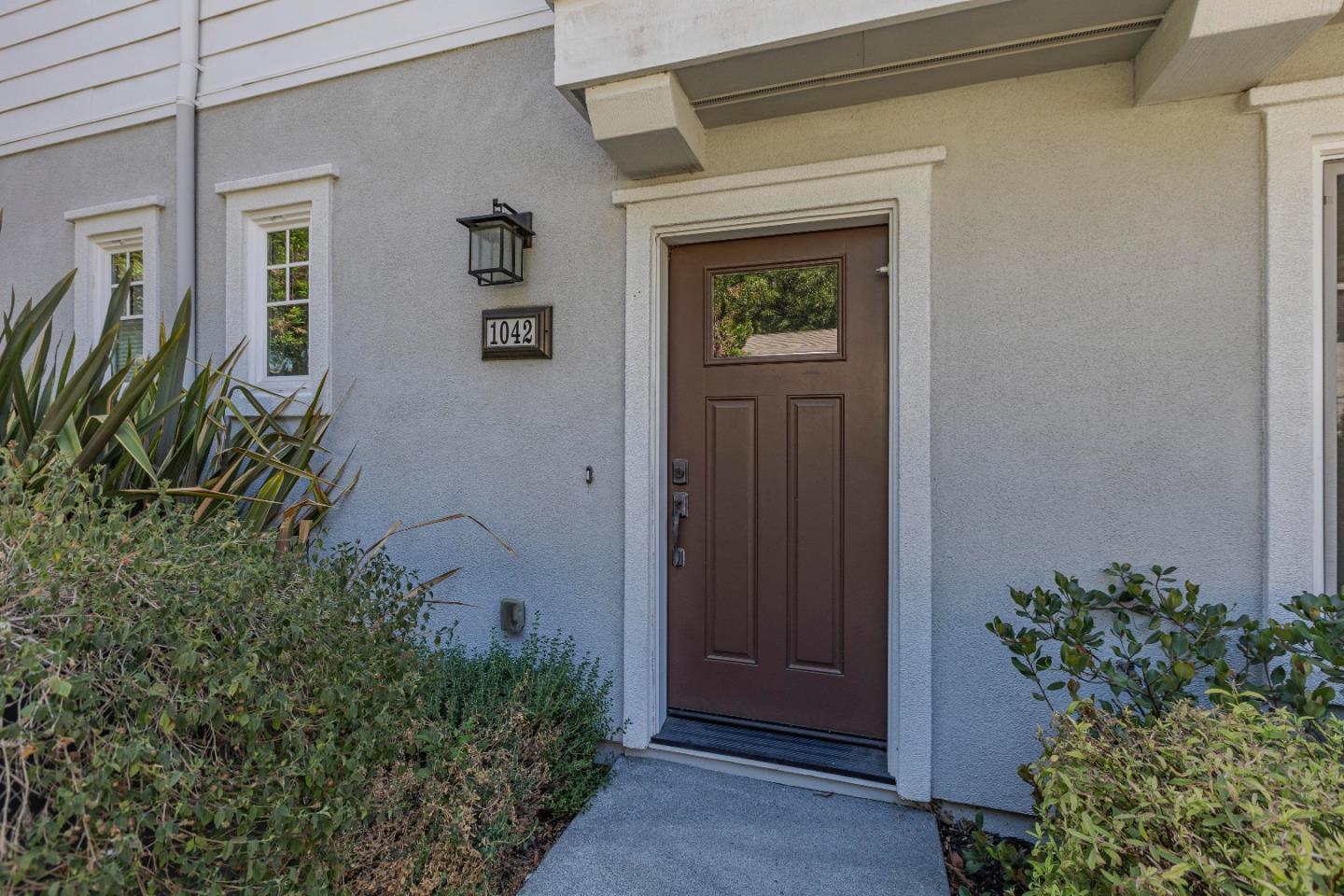 Detail Gallery Image 23 of 37 For 1042 Barberry Ter, Sunnyvale,  CA 94086 - 4 Beds | 3/1 Baths